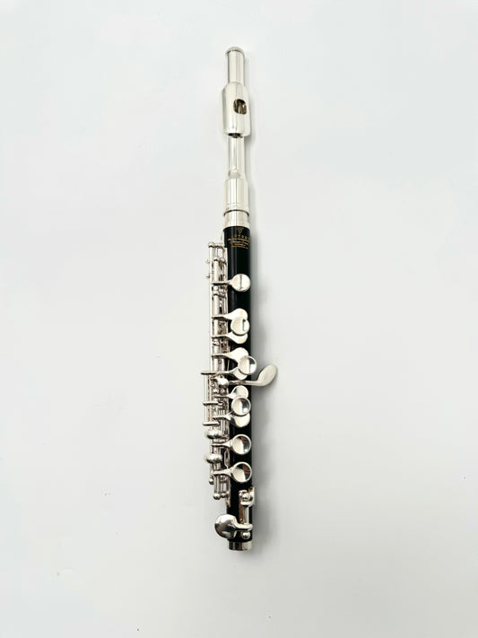 Triumph Series Student Piccolo Flute